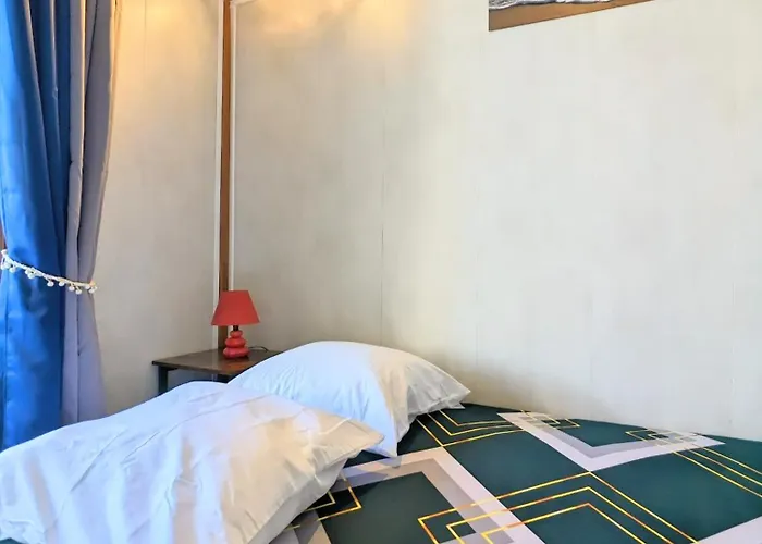 Au Calme + Parking شقة